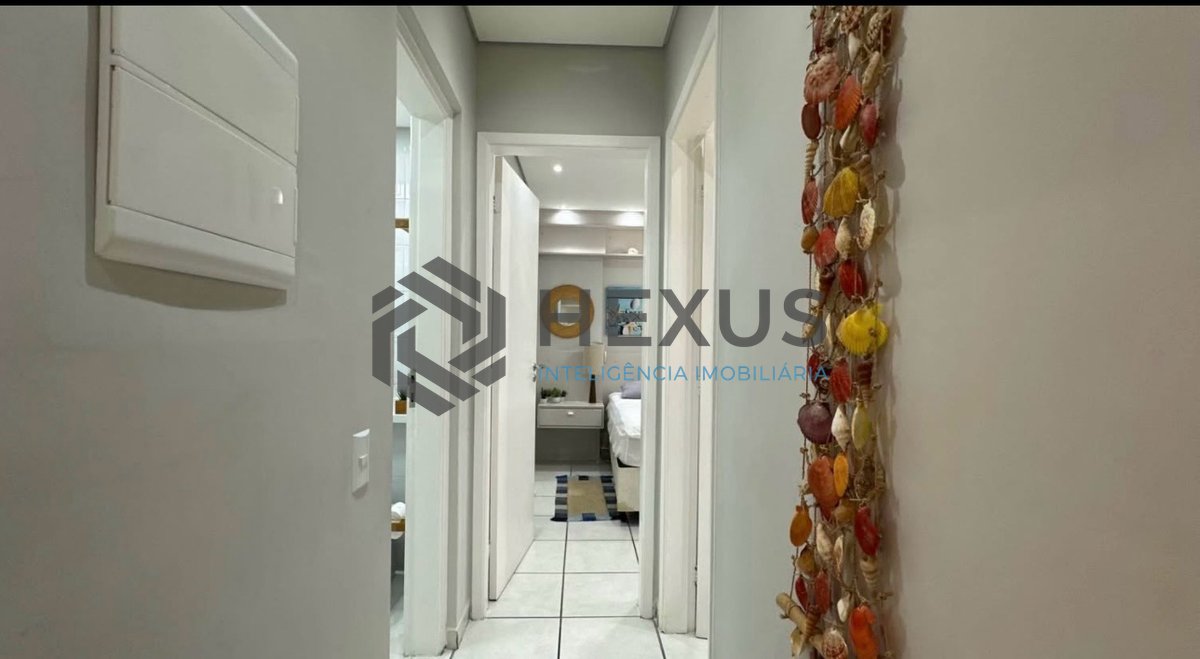 Foto 13 de Apartamento reformado com varanda gourmet vista mar e lazer a 500m da praia na Enseada, Guarujá