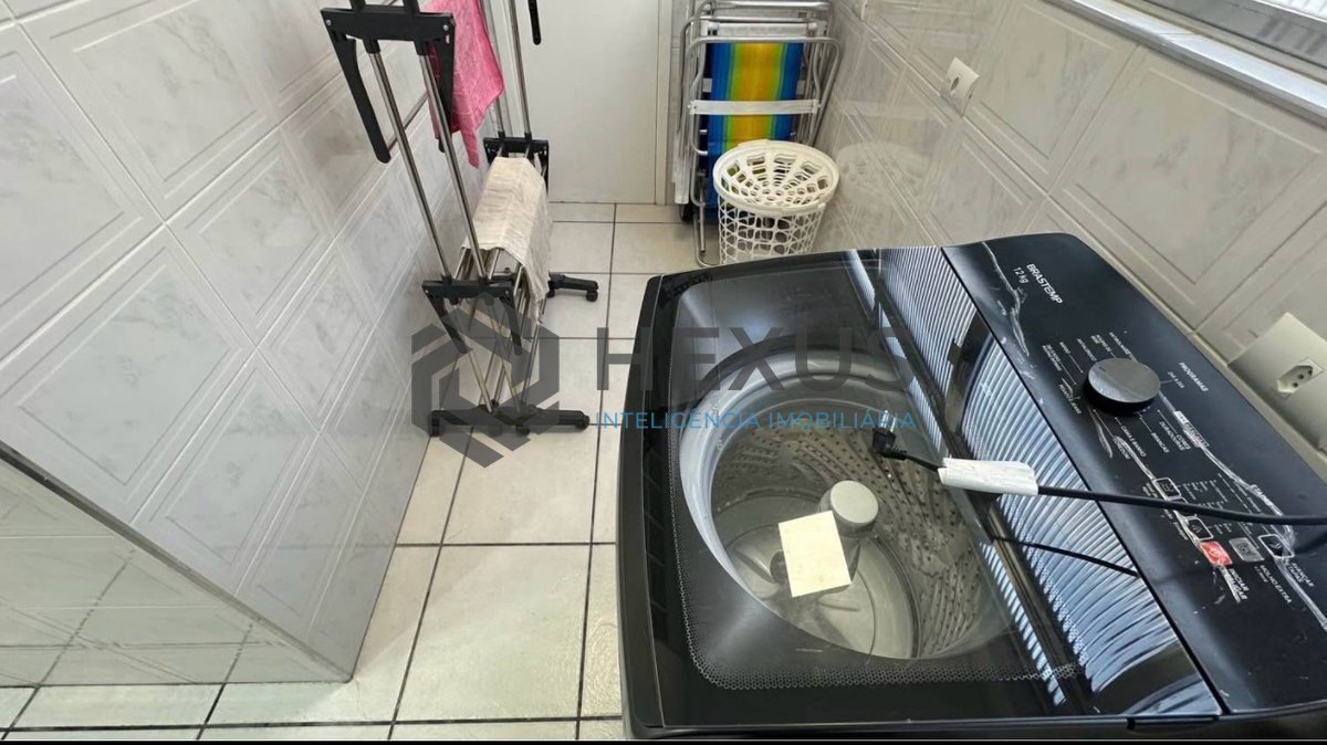Foto 8 de Apartamento reformado com varanda gourmet vista mar e lazer a 500m da praia na Enseada, Guarujá