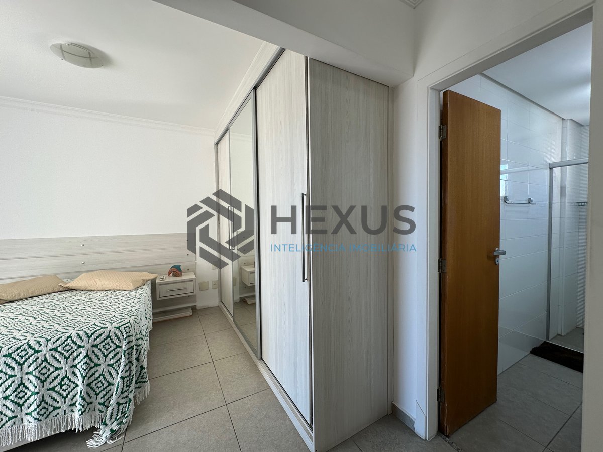 Foto 22 de Apartamento reformado com varanda gourmet vista mar e lazer a 500m da praia na Enseada, Guarujá