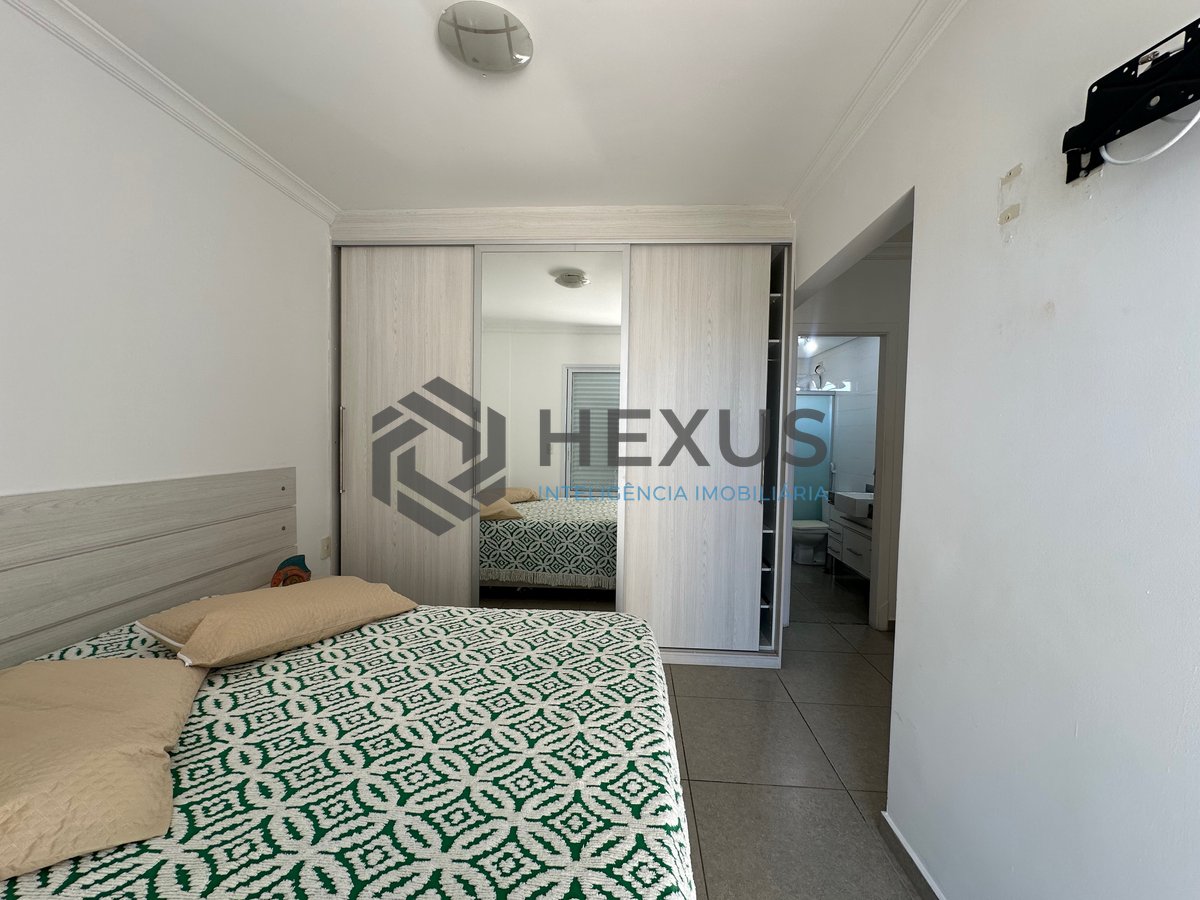Foto 25 de Apartamento reformado com varanda gourmet vista mar e lazer a 500m da praia na Enseada, Guarujá