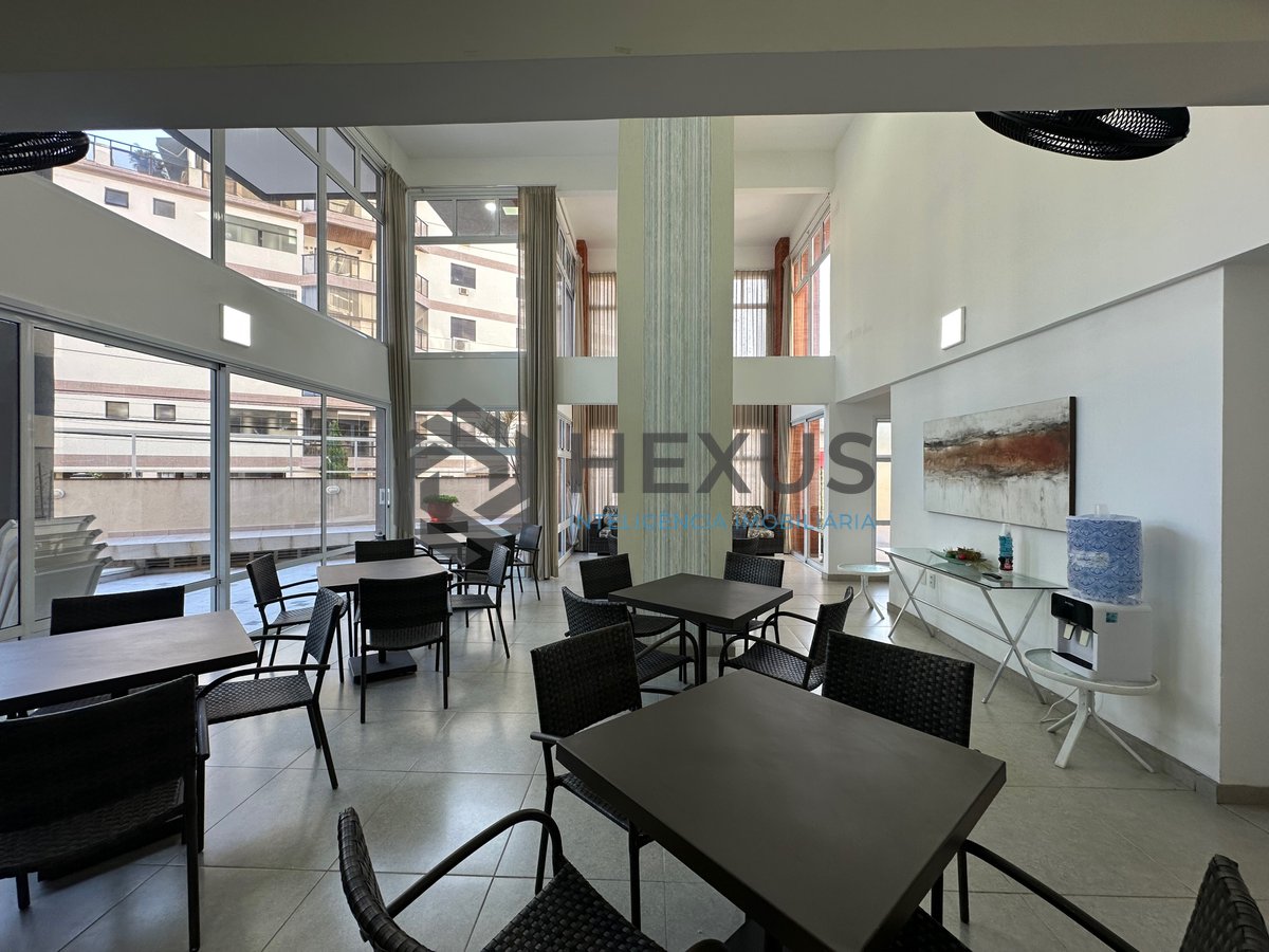 Foto 35 de Apartamento reformado com varanda gourmet vista mar e lazer a 500m da praia na Enseada, Guarujá