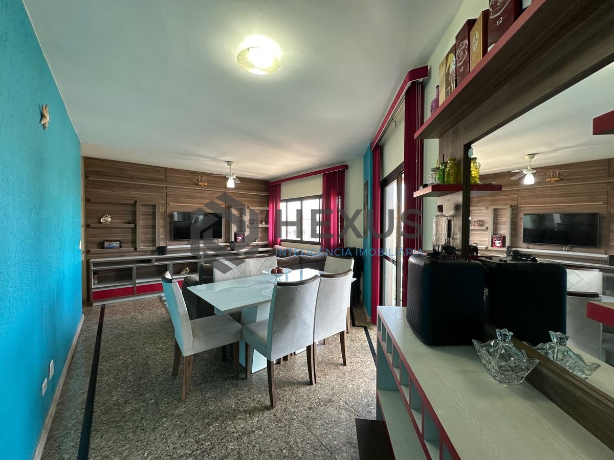 Foto 6 de Apartamento reformado com varanda vista mar e lazer a 450m da praia no Tortugas na Enseada, Guarujá