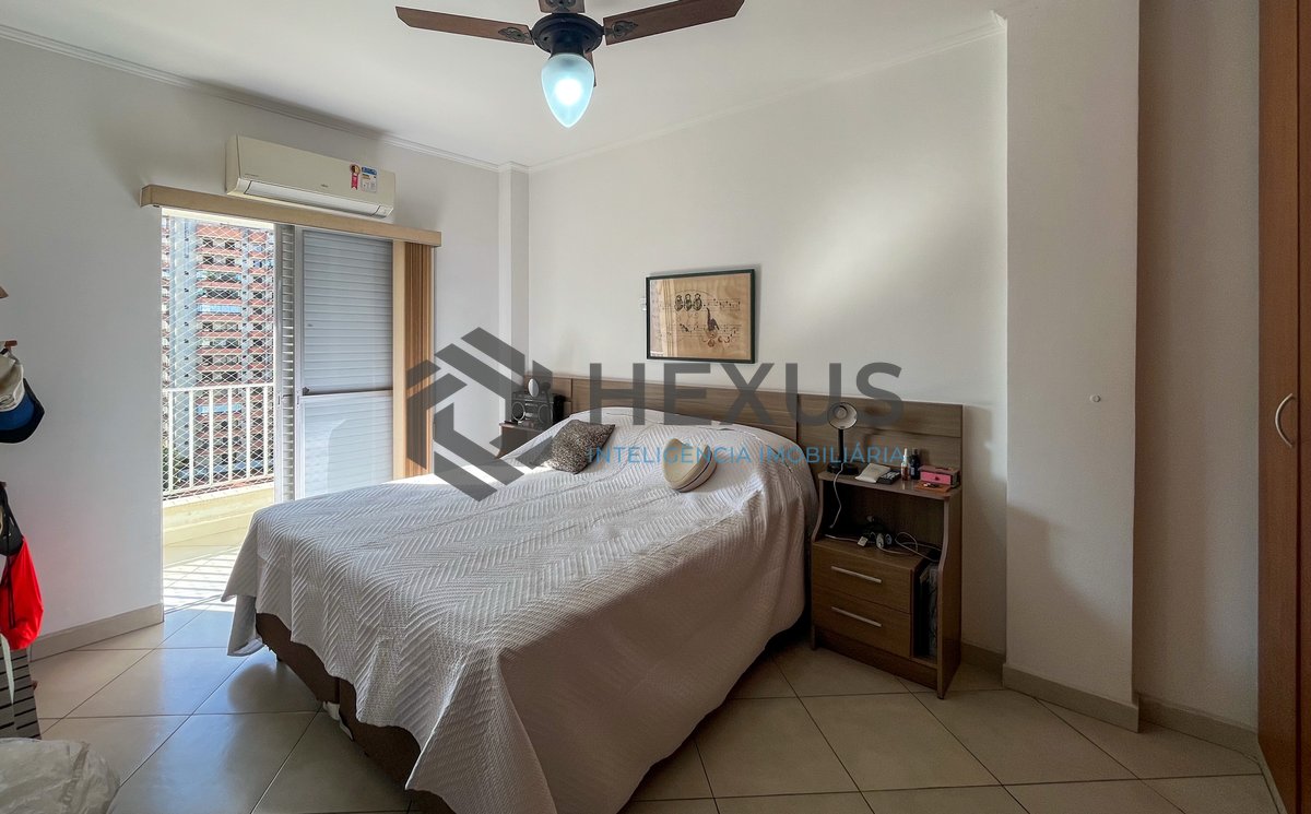 Foto 16 de Apartamento com varanda e lazer a 2 quadras do mar no Tombo, Guarujá