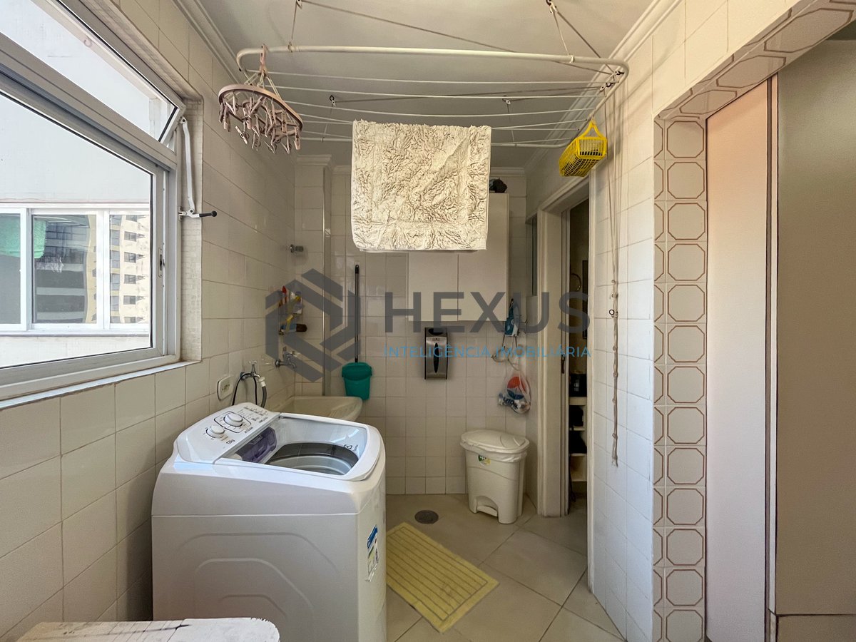 Foto 30 de Apartamento com varanda e lazer a 2 quadras do mar no Tombo, Guarujá