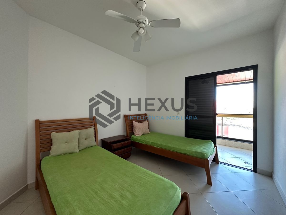 Foto 16 de Apartamento reformado com varanda vista mar e lazer a 350m da praia no Tortugas na Enseada, Guarujá