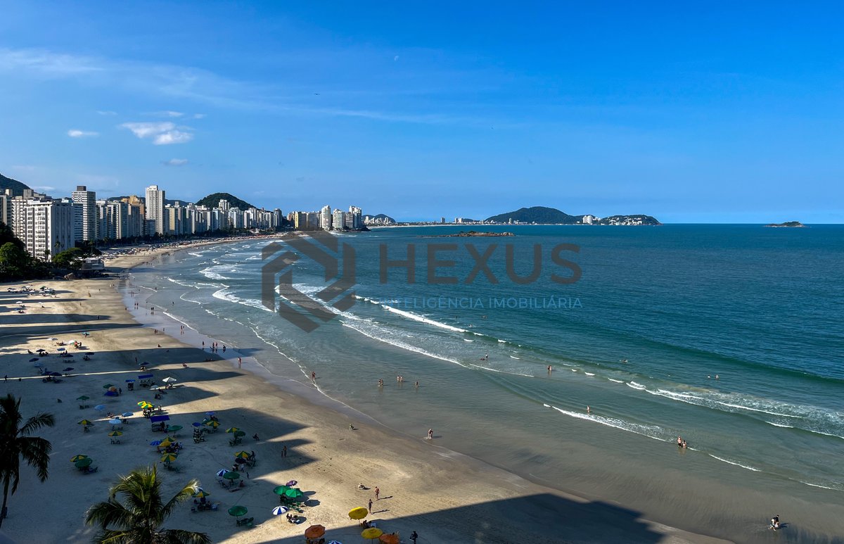 Foto 14 de Apartamento frente mar com varanda e lazer no Jardim Astúrias, Guarujá