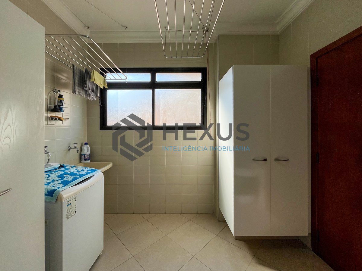 Foto 46 de Apartamento frente mar com varanda e lazer no Jardim Astúrias, Guarujá