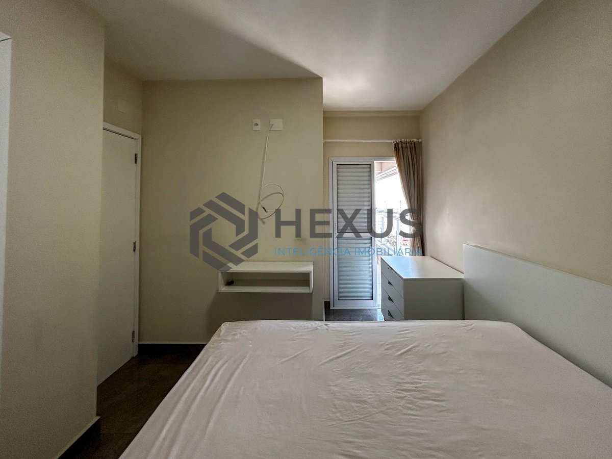 Foto 22 de Apartamento reformado com varanda gourmet vista mar e lazer a 600m da praia no Jardim Astúrias, Guarujá