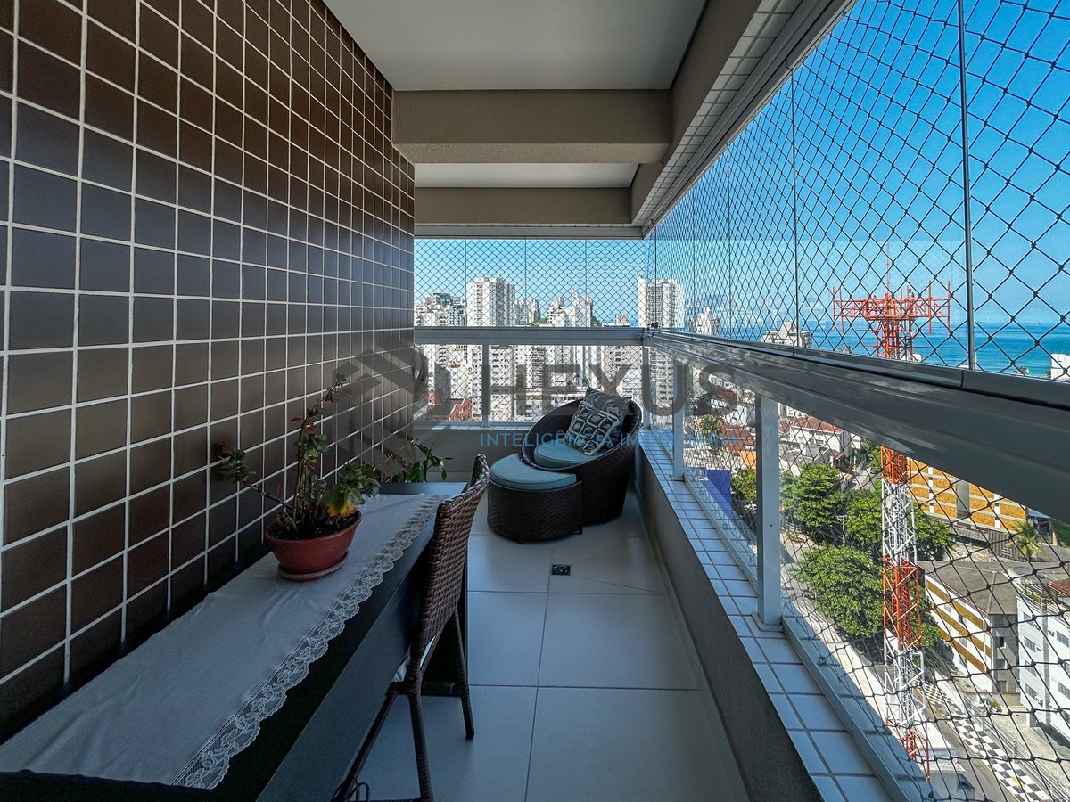Foto 31 de Apartamento reformado com varanda gourmet vista mar e lazer a 600m da praia no Jardim Astúrias, Guarujá