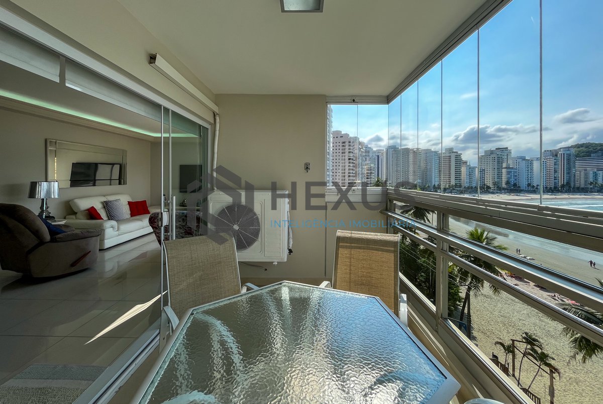 Foto 6 de Apartamento reformado frente mar com varanda vista mar e lazer no Jardim Astúrias, Guarujá