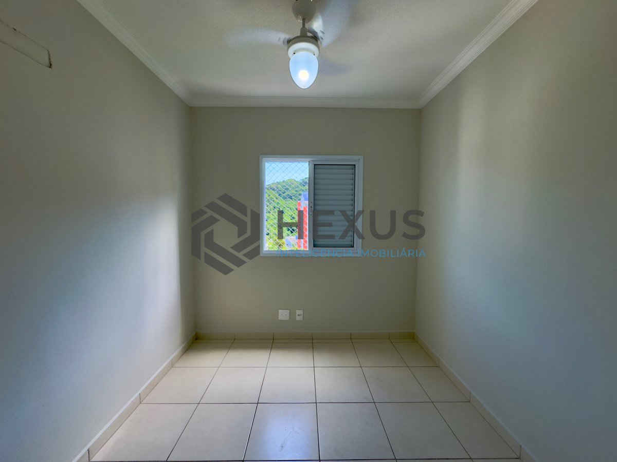 Foto 24 de Apartamento reformado com varanda vista mar e lazer na Enseada, Guarujá