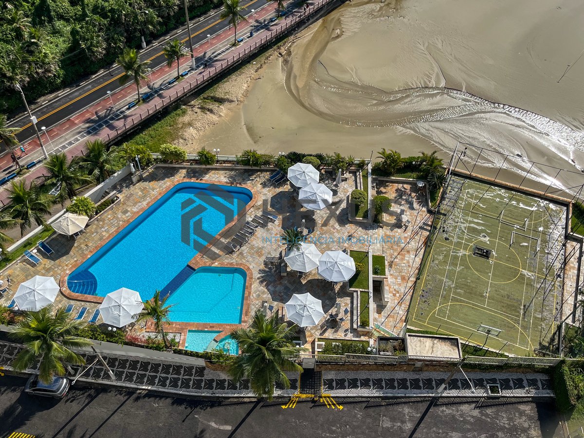 Foto 17 de Apartamento frente mar com varanda vista mar e lazer a 1 quadra da praia nas Pitangueiras, Guarujá