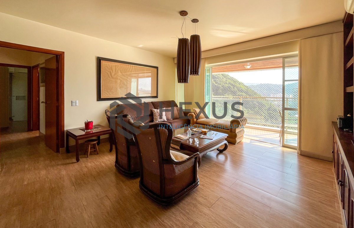 Foto 4 de Apartamento frente mar com varanda vista mar e lazer a 1 quadra da praia nas Pitangueiras, Guarujá