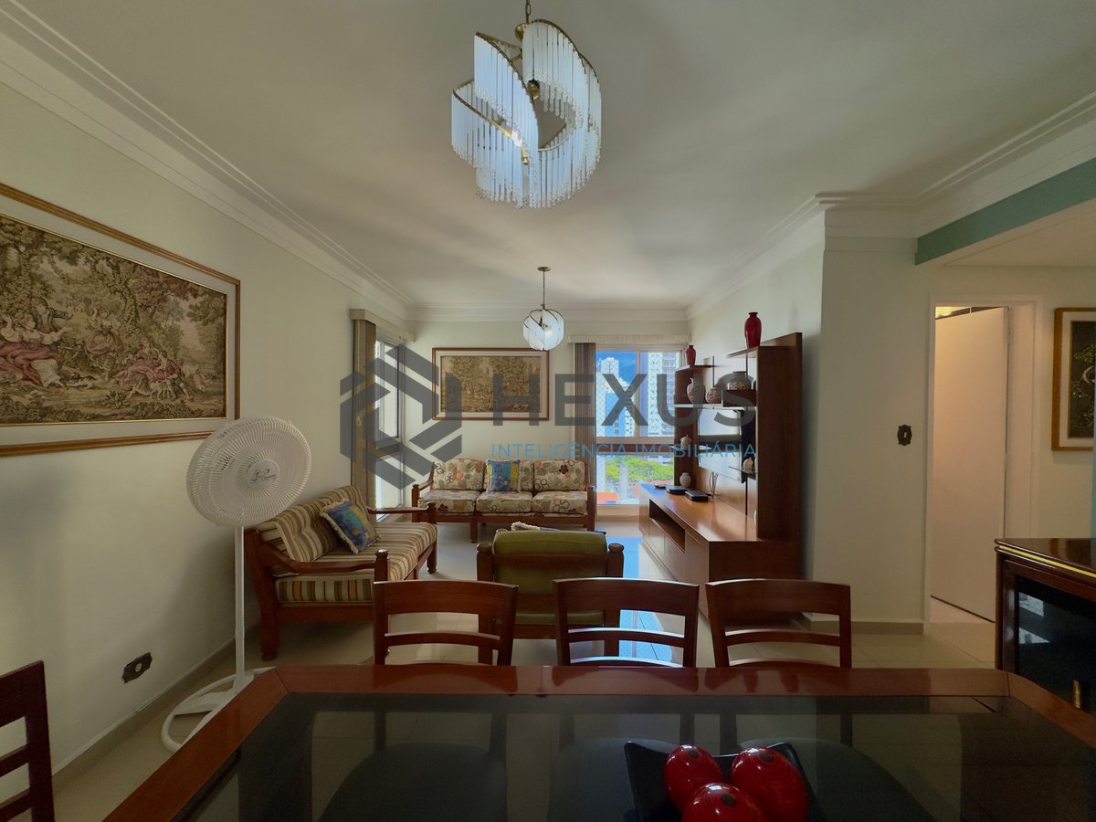 Foto 6 de Apartamento com varanda a 1 quadra da praia nas Pitangueiras, Guarujá