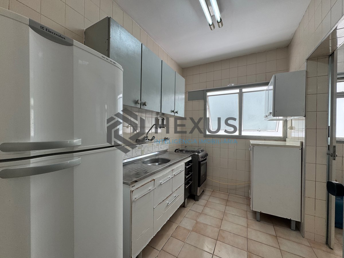 Foto 16 de Apartamento a 450m da praia no Jardim Astúrias, Guarujá
