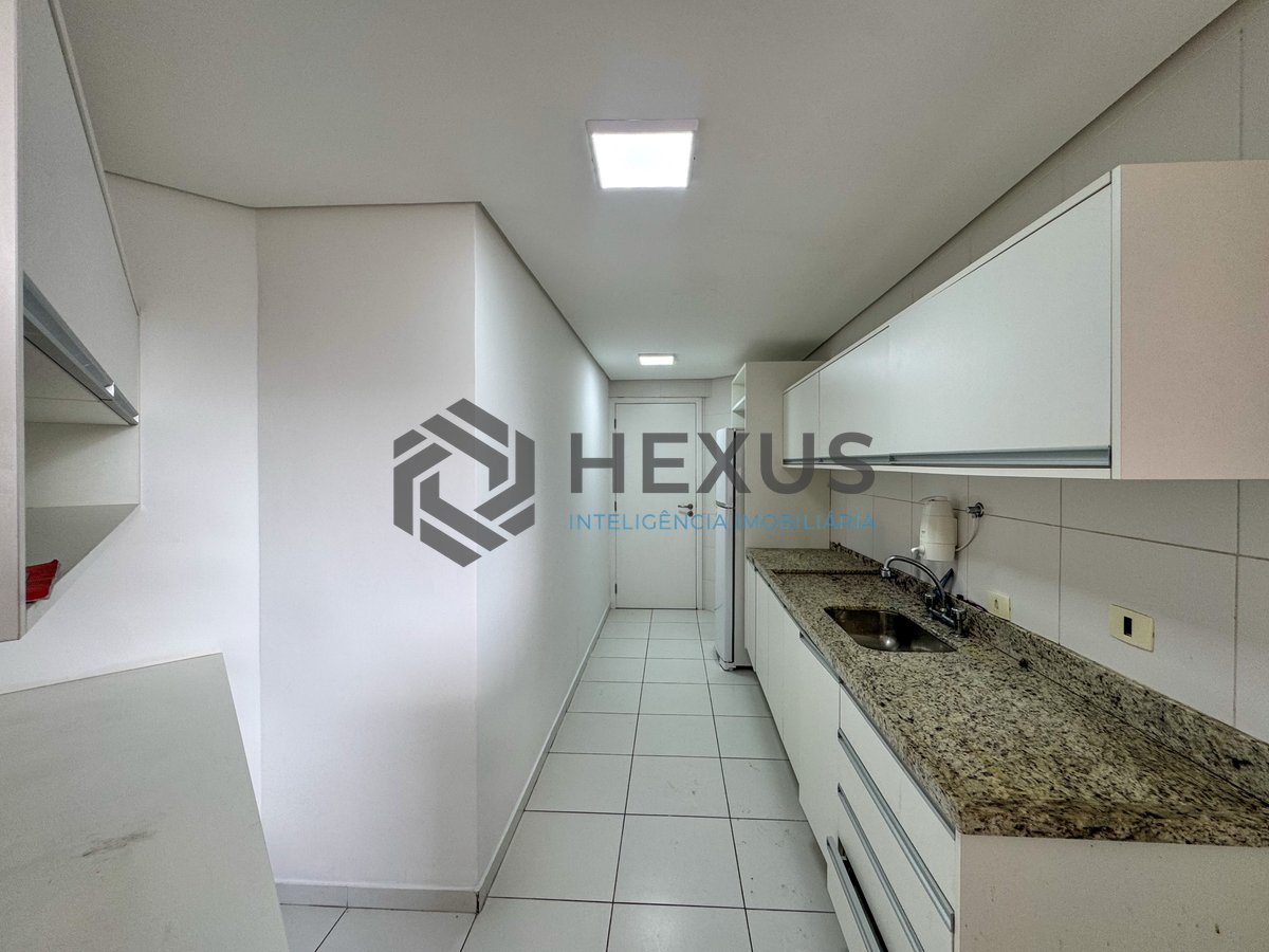 Foto 30 de Apartamento à venda, Jardim Las Palmas, Guarujá, SP