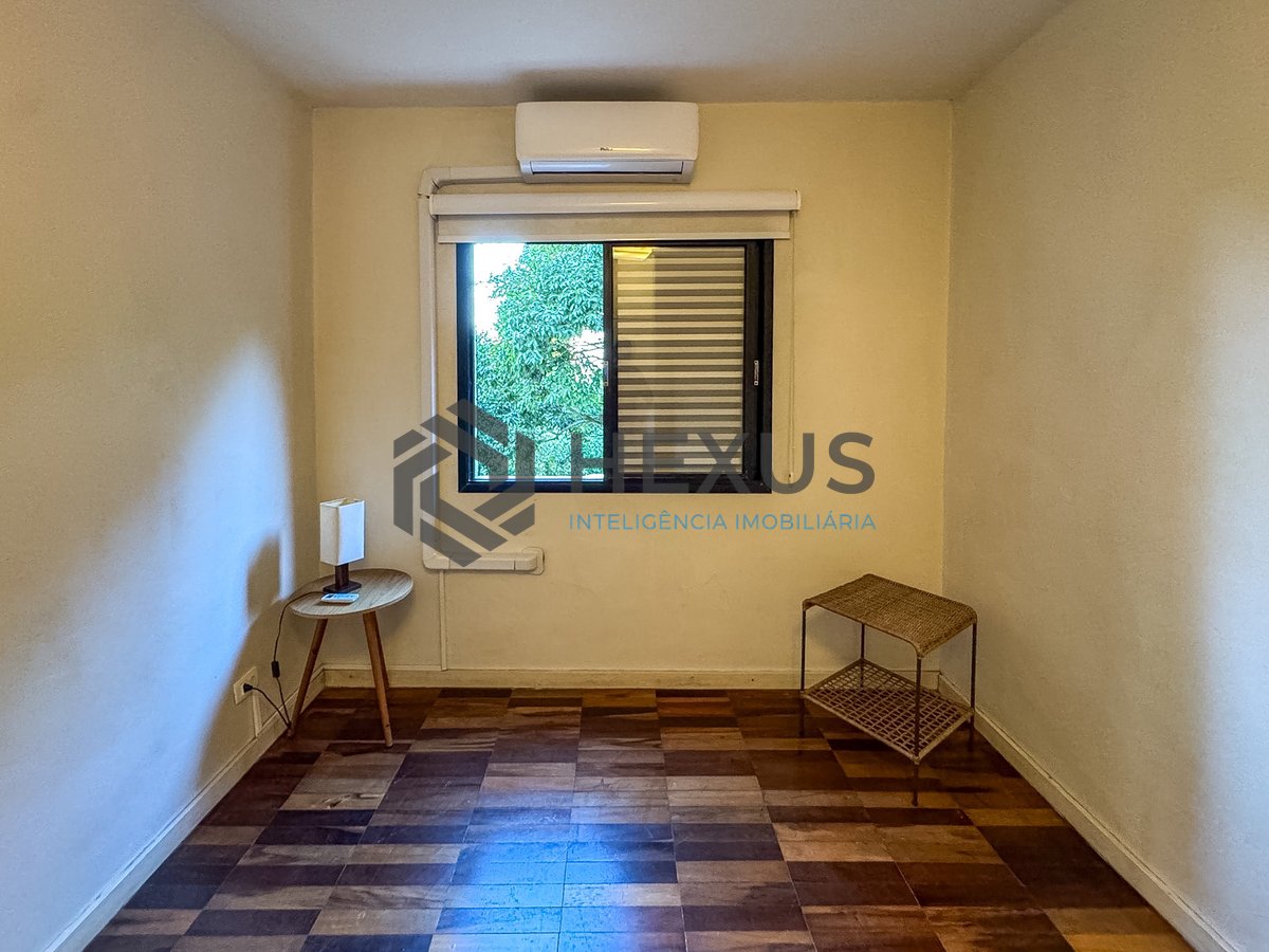 Foto 10 de Apartamento reformado e lazer a 1 quadra da praia no Jardim Astúrias, Guarujá