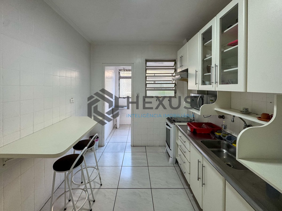 Foto 17 de Apartamento à venda, Jardim Las Palmas, Guarujá, SP