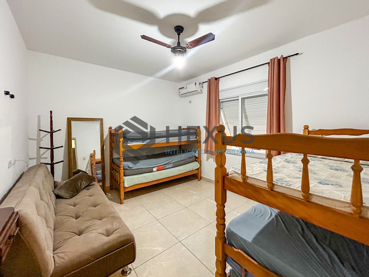Foto 12 de Apartamento com lazer na Enseada, Guarujá