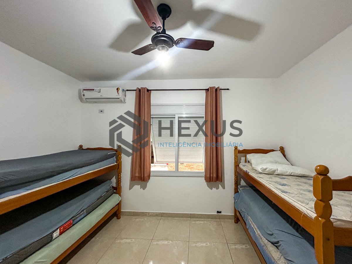 Foto 13 de Apartamento com lazer na Enseada, Guarujá