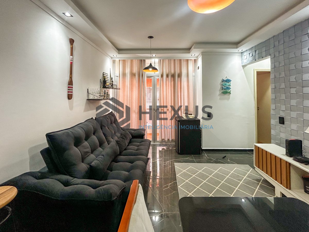 Foto 2 de Apartamento com varanda e lazer a 150m da praia na Enseada, Guarujá