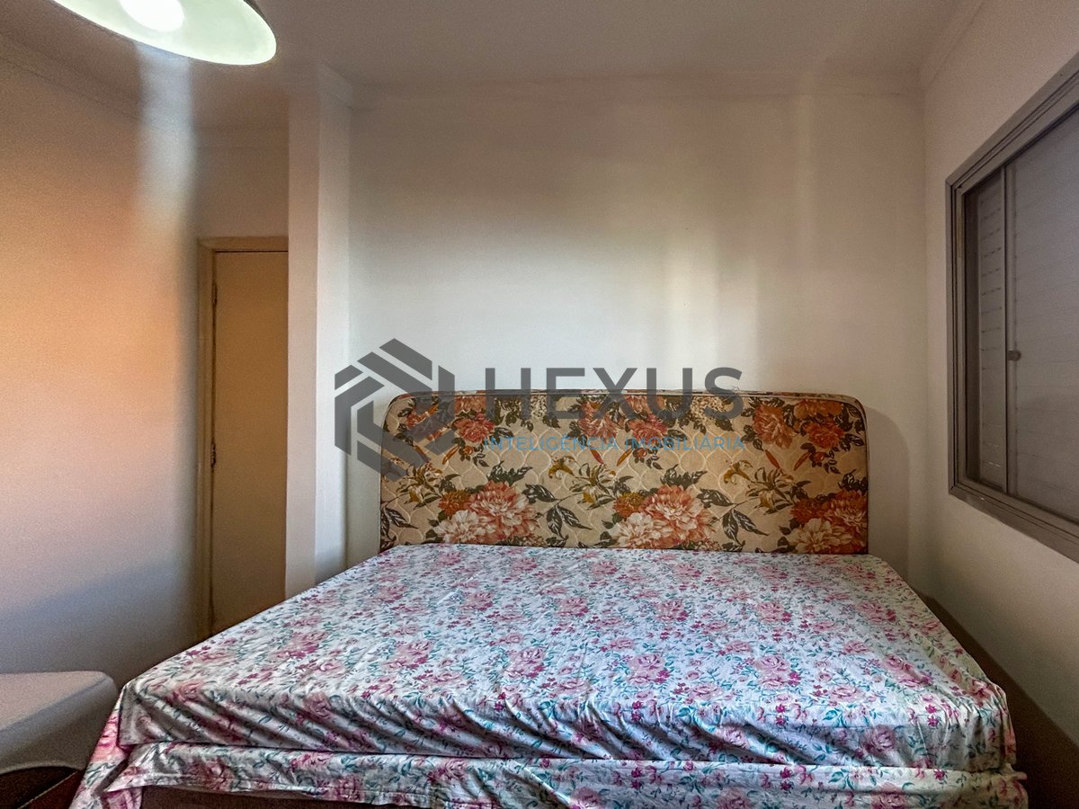 Foto 12 de Apartamento com varanda e lazer a 150m da praia na Enseada, Guarujá