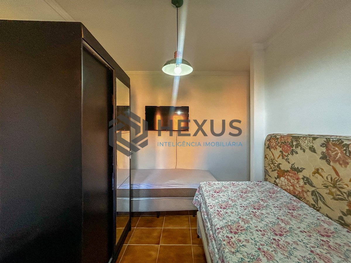 Foto 14 de Apartamento com varanda e lazer a 150m da praia na Enseada, Guarujá