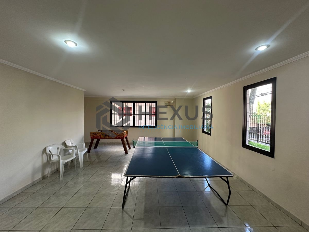 Foto 28 de Apartamento com varanda e lazer a 500m da praia na Enseada, Guarujá