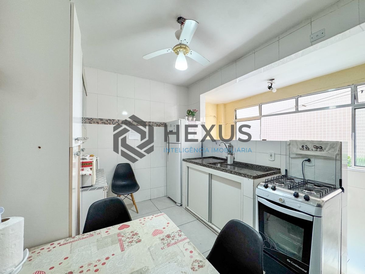 Foto 10 de Apartamento a 150m da praia na região da Vila Alzira no Jardim Astúrias, Guarujá
