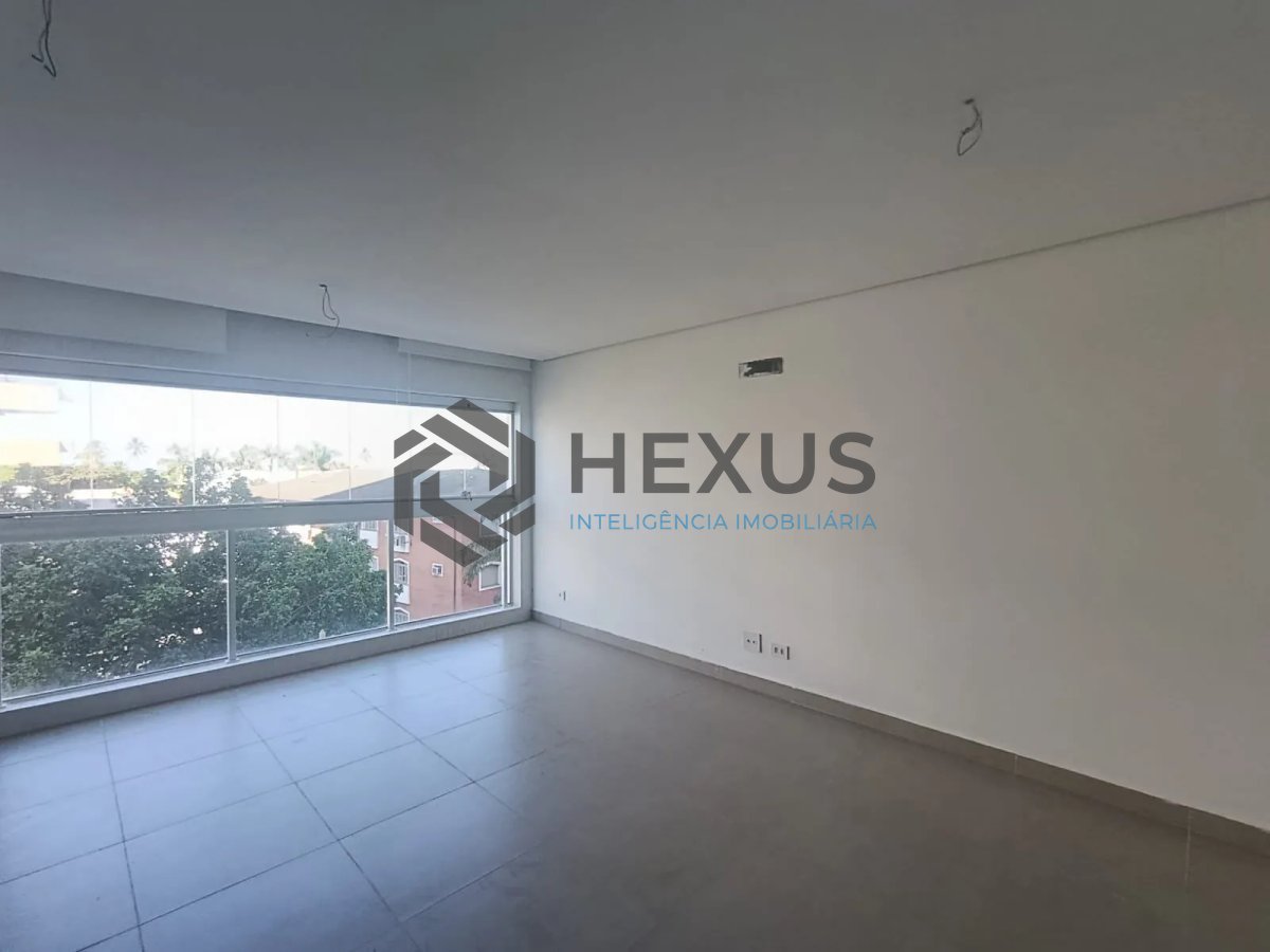 Foto 3 de Apartamento com varanda gourmet e lazer na Enseada, Guarujá