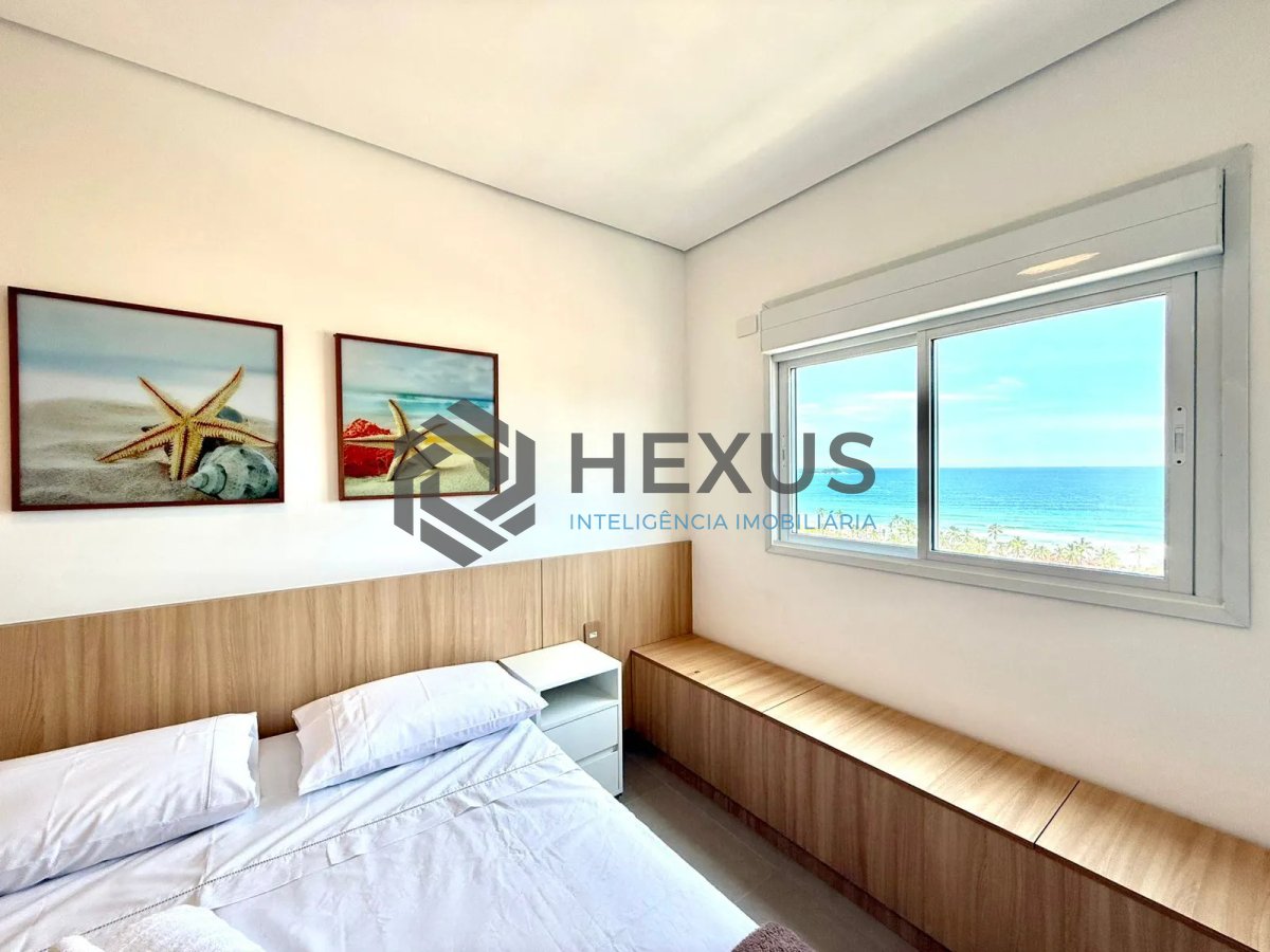 Foto 5 de Apartamento com varanda gourmet vista mar e lazer na Enseada, Guarujá