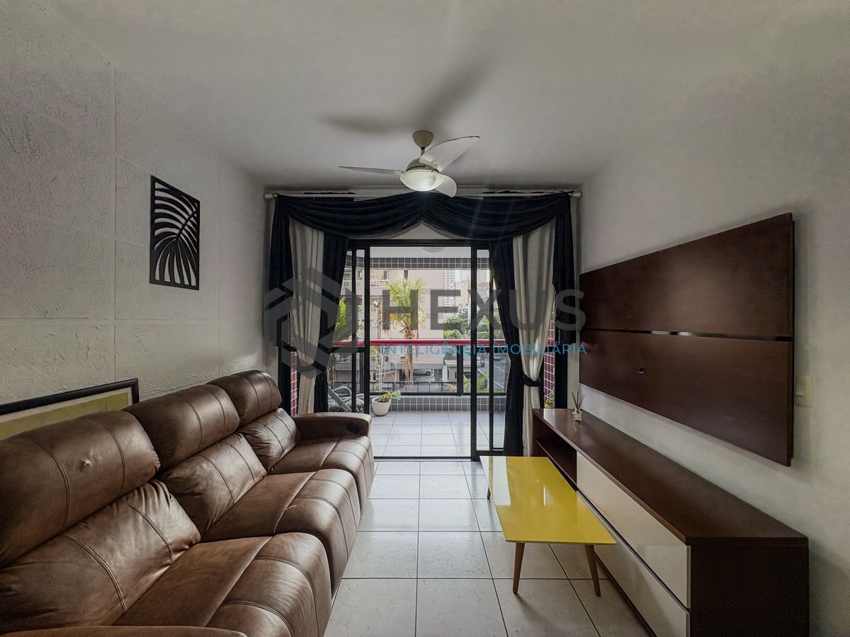 Foto 2 de Apartamento com varanda e lazer na Enseada, Guarujá