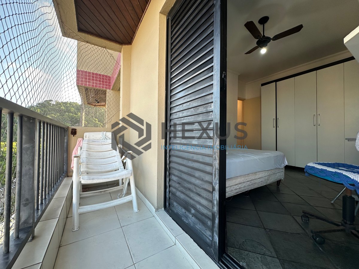 Foto 17 de Apartamento com varanda vista mar e lazer a 800m da praia na Enseada, Guarujá
