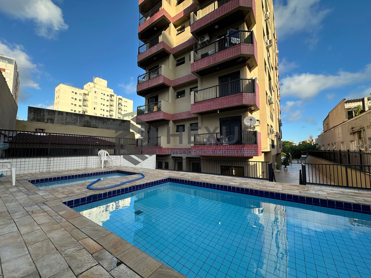 Foto 22 de Apartamento com varanda vista mar e lazer a 800m da praia na Enseada, Guarujá