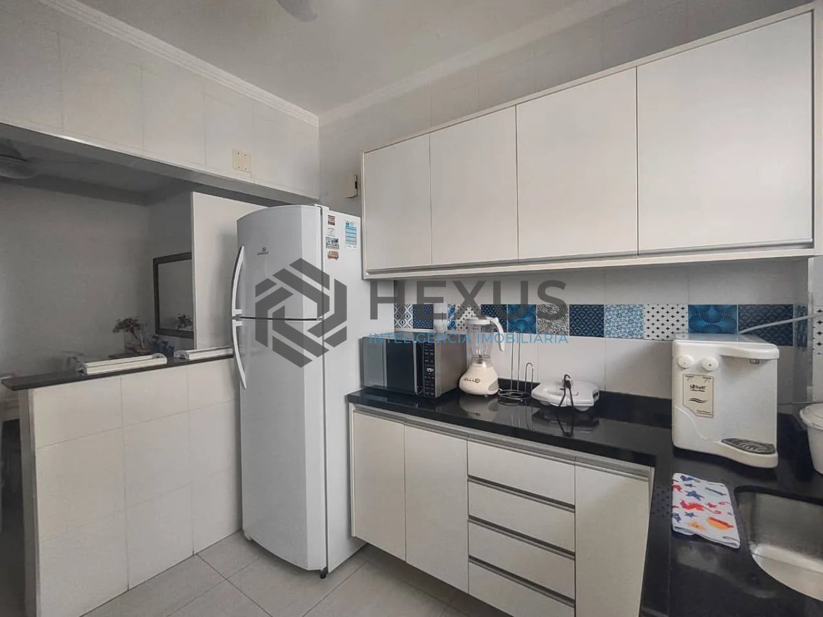Foto 15 de Apartamento com varanda e lazer na Enseada, Guarujá
