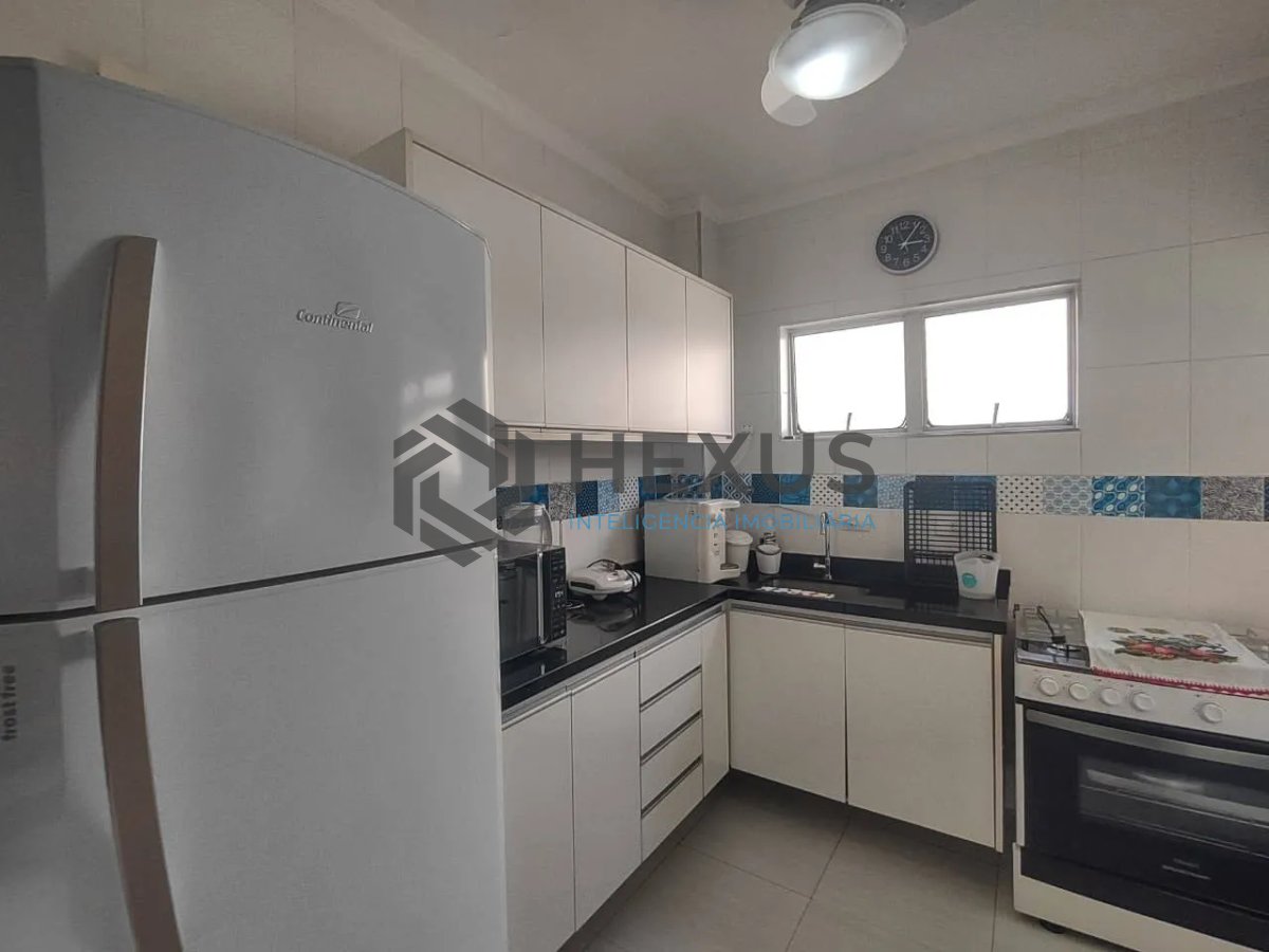 Foto 17 de Apartamento com varanda e lazer na Enseada, Guarujá