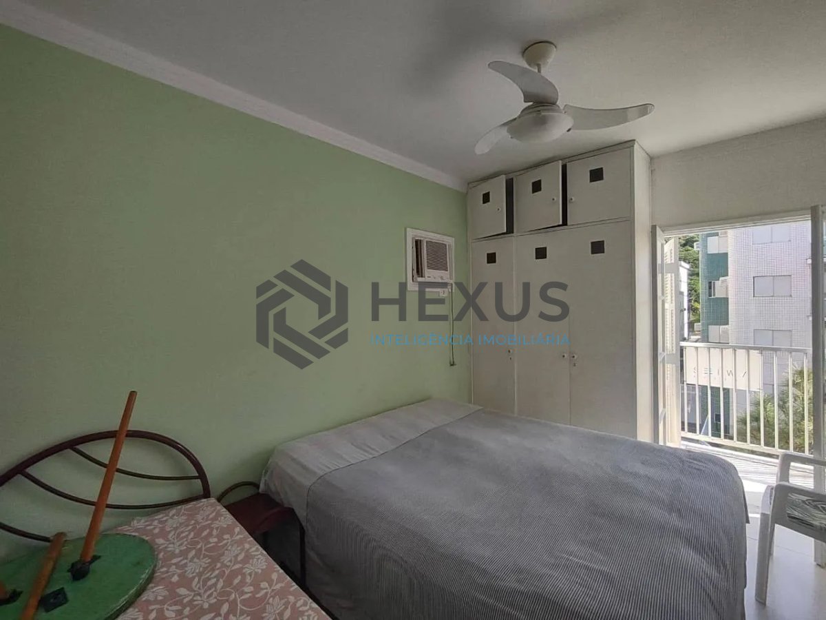 Foto 6 de Apartamento com varanda e lazer na Enseada, Guarujá