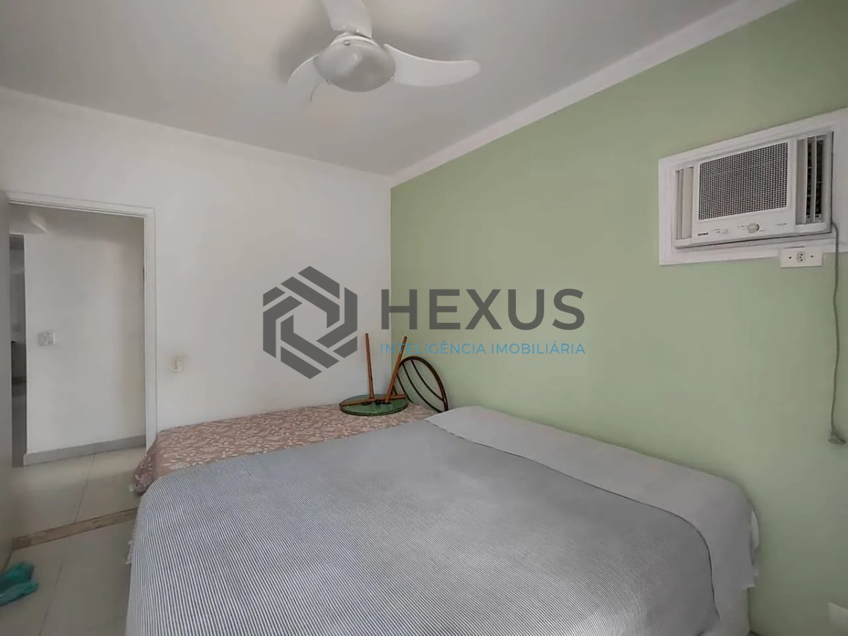 Foto 8 de Apartamento com varanda e lazer na Enseada, Guarujá