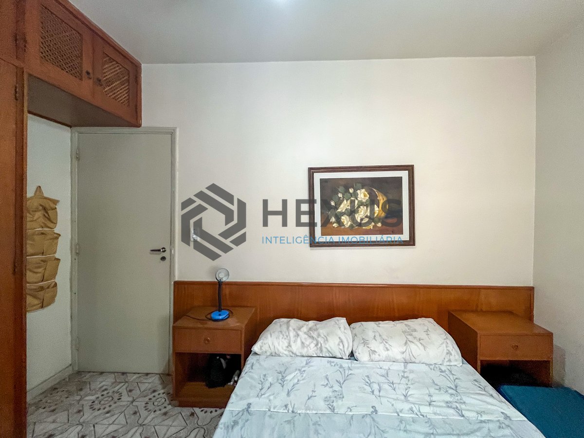 Foto 13 de Apartamento com varanda vista mar e lazer a 1 quadra da praia nas Pitangueiras, Guarujá