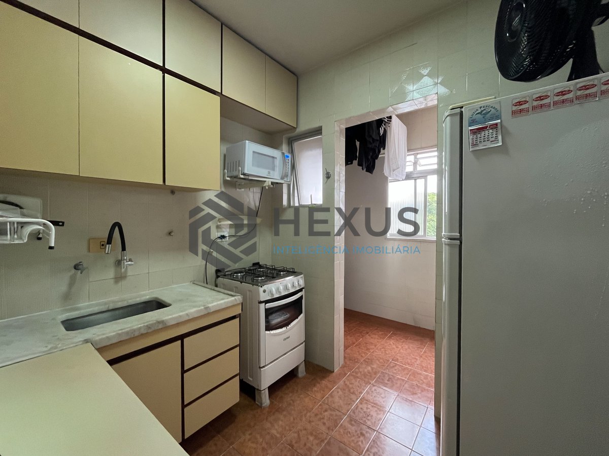 Foto 16 de Apartamento com varanda vista mar e lazer a 1 quadra da praia nas Pitangueiras, Guarujá