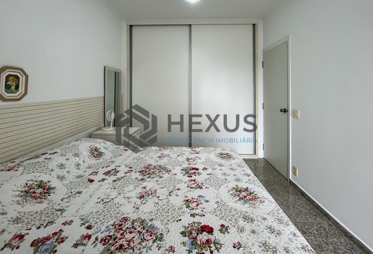 Foto 12 de Apartamento com varanda vista mar e lazer a 1 quadra da praia nas Pitangueiras, Guarujá