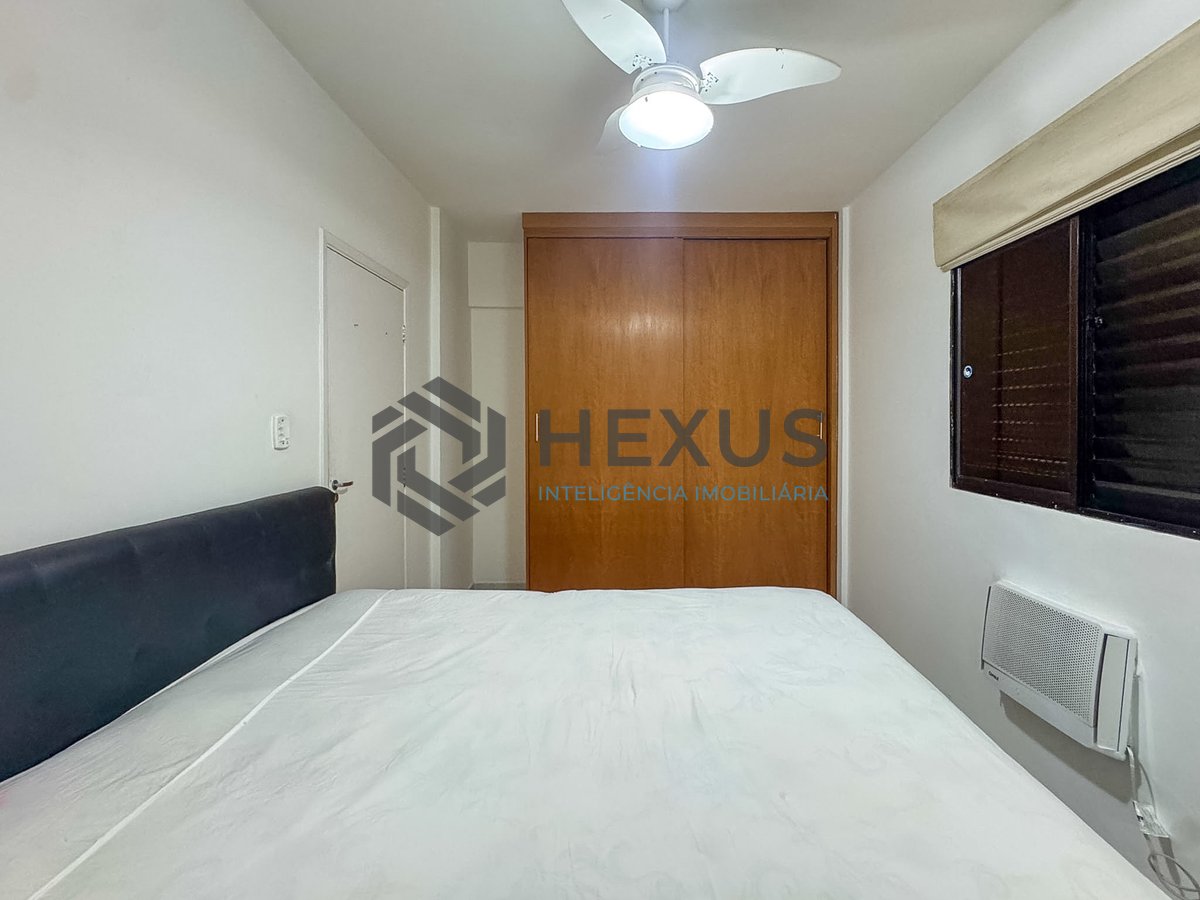 Foto 16 de Apartamento reformado com varanda e lazer no Jardim Astúrias, Guarujá