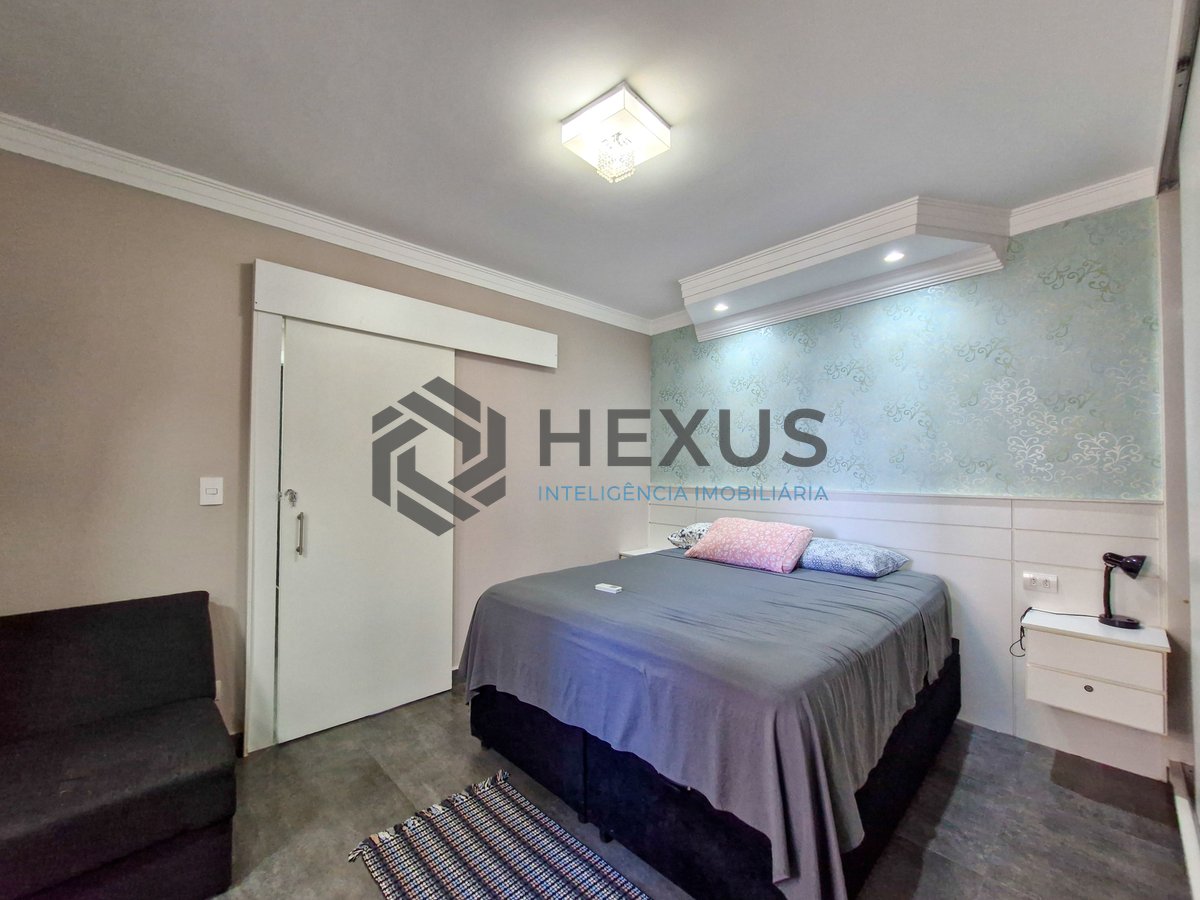 Foto 16 de Apartamento com varanda a 1 quadra da praia nas Pitangueiras, Guarujá, SP