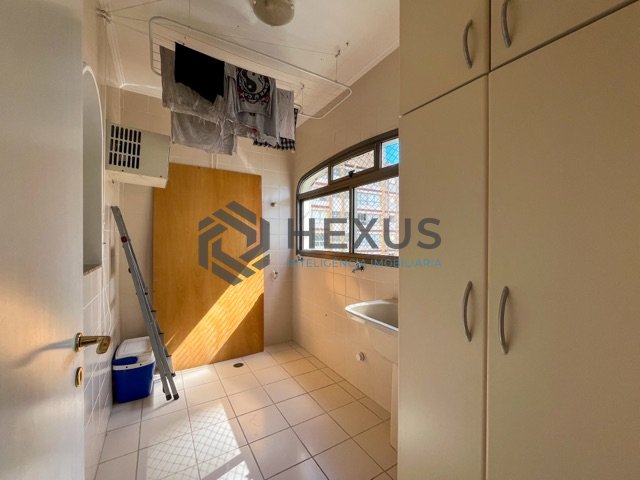 Foto 40 de Apartamento frente mar com varanda vista mar e lazer no Jardim Astúrias, Guarujá