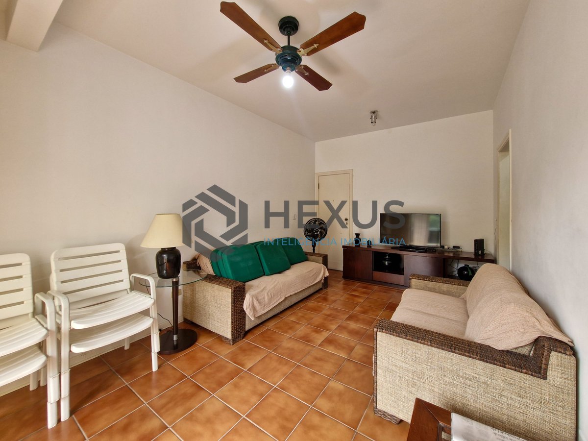 Foto 5 de Apartamento com varanda vista mar na beira mar da praia nas Pitangueiras, Guarujá
