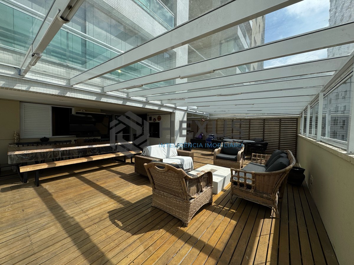 Foto 5 de Apartamento garden com varanda gourmet e lazer a 2 quadras da praia nas Pitangueiras, Guarujá