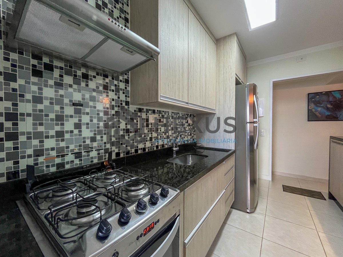 Foto 33 de Apartamento com varanda vista mar e lazer beira mar da praia na Enseada, Guarujá