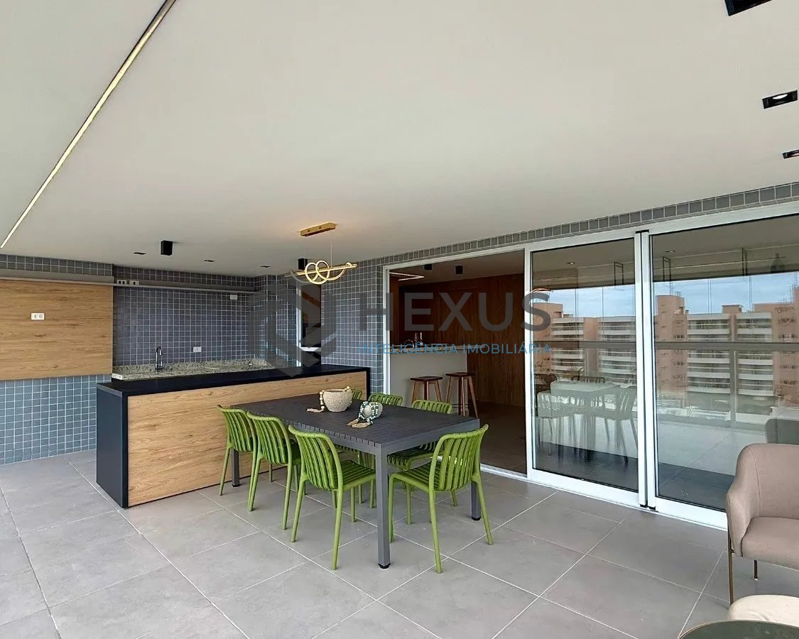 Foto 6 de Apartamento reformado com varanda gourmet vista mar e lazer a 100m da praia na Enseada, Guarujá