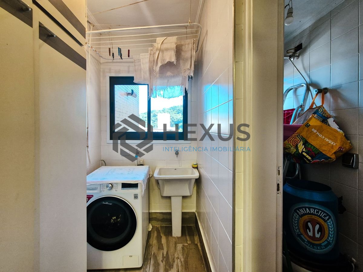 Foto 29 de Apartamento com varanda e lazer na região da Barra Funda nas Pitangueiras, Guarujá
