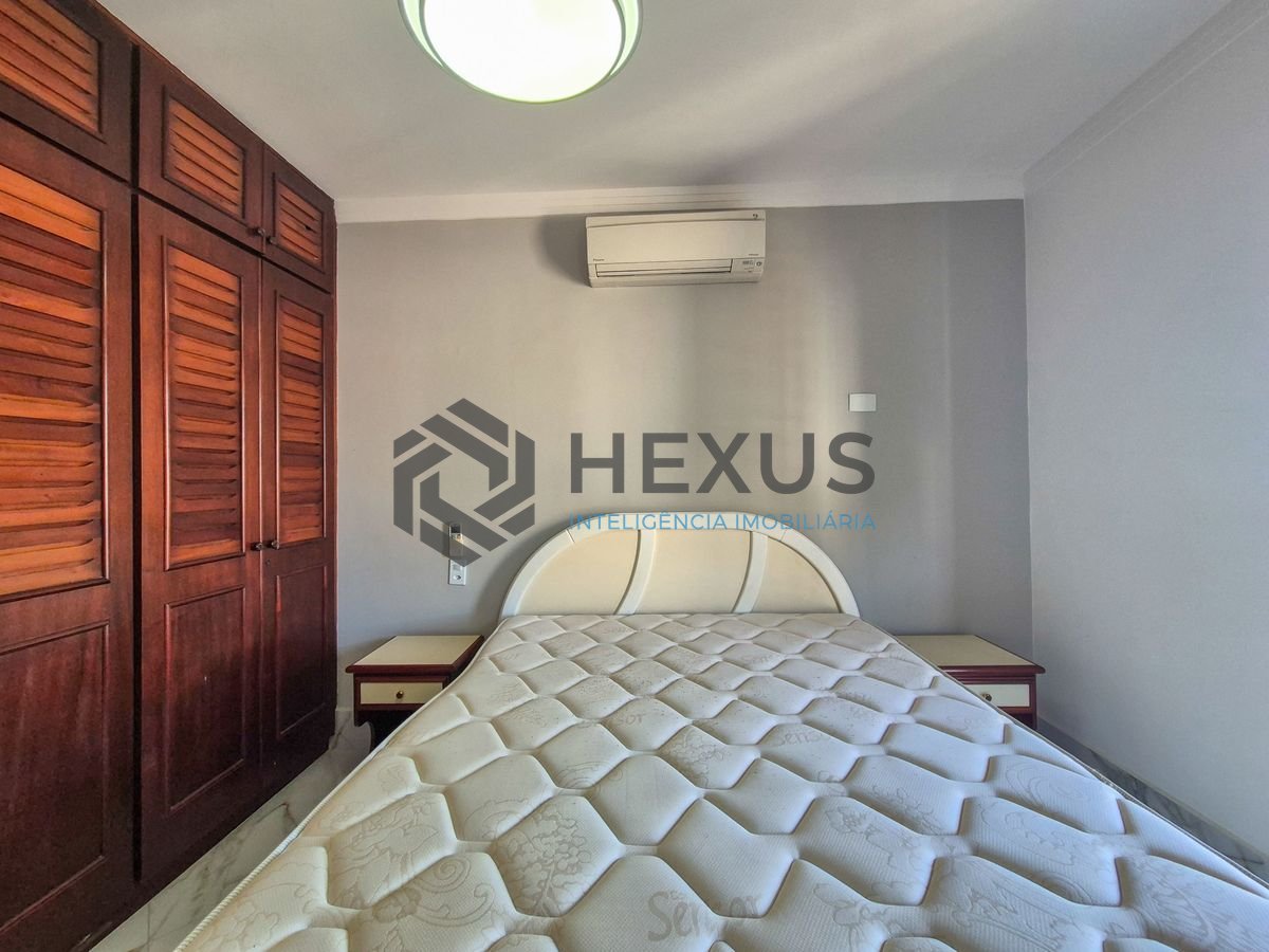 Foto 9 de Apartamento com varanda e lazer na região da Barra Funda nas Pitangueiras, Guarujá